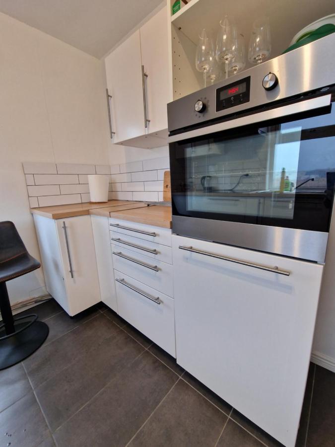 R&J Guesthouse Room Grindavík المظهر الخارجي الصورة