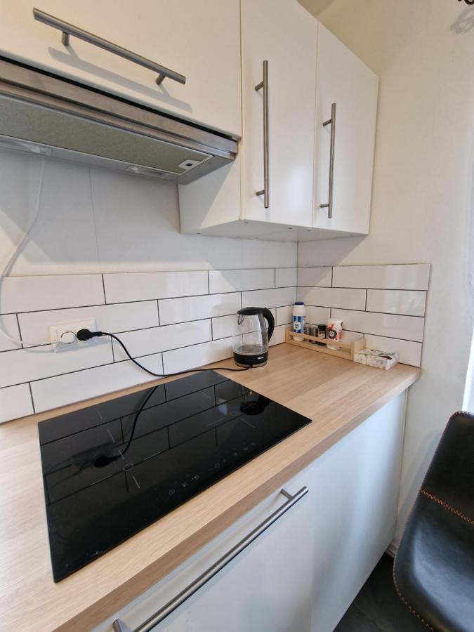 R&J Guesthouse Room Grindavík المظهر الخارجي الصورة