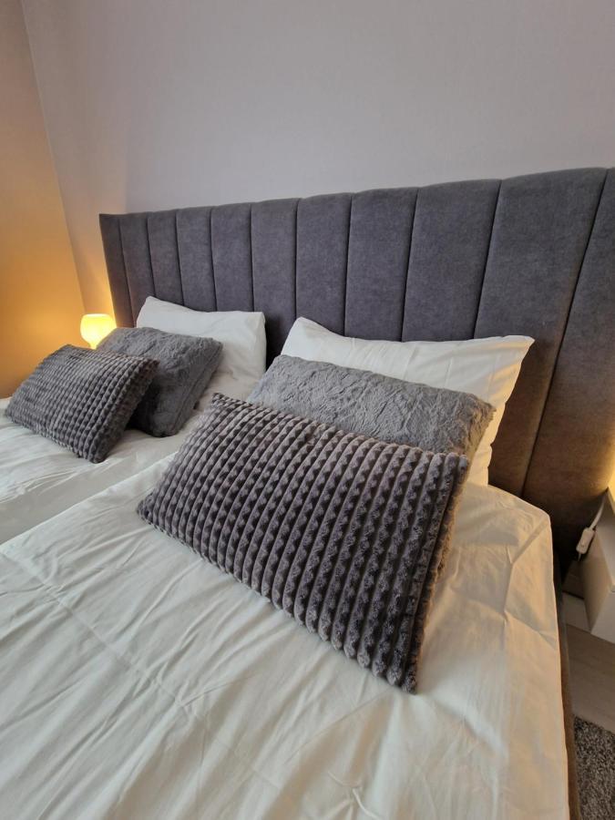 R&J Guesthouse Room Grindavík المظهر الخارجي الصورة